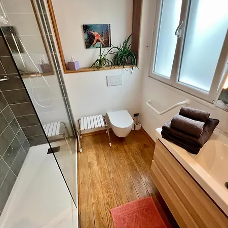 Holiday home Nid D'amour En Auvergne Avec Piscine Le Broc (Puy-de-Dome)