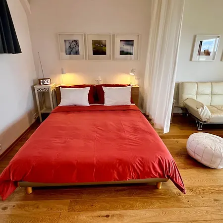 Holiday home Nid D'amour En Auvergne Avec Piscine