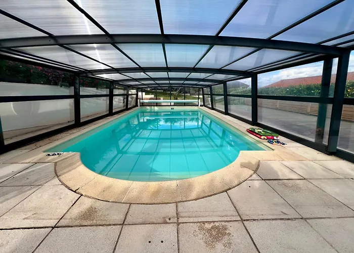 Holiday home Nid D'amour En Auvergne Avec Piscine *
